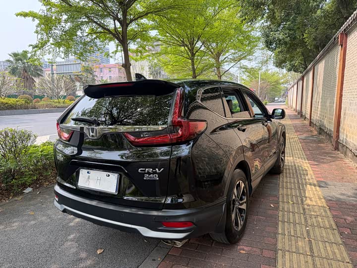 Фото 4 - Honda CR-V