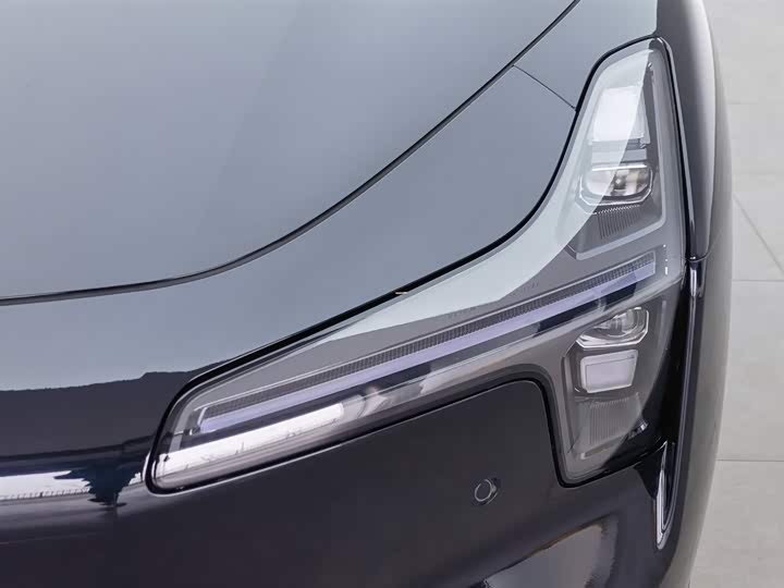 Фото 7 - XPeng Mona M03