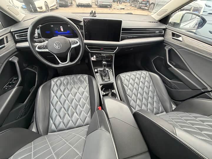 Фото 6 - Volkswagen Sagitar L