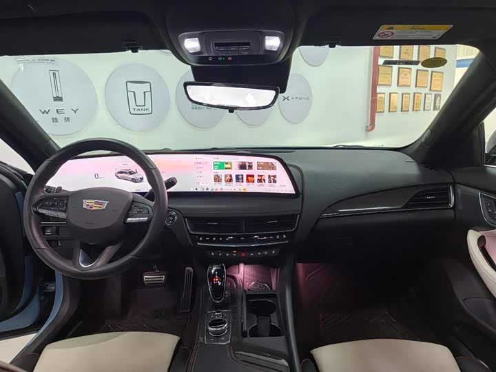 Photo 9 - Cadillac CT5