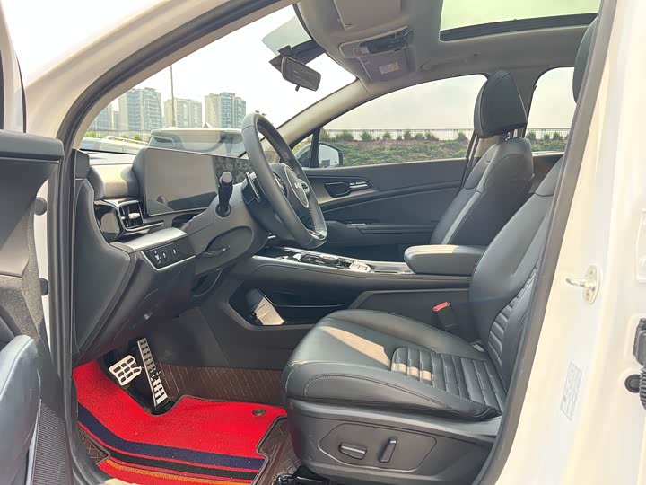 Фото 5 - Kia Sportage