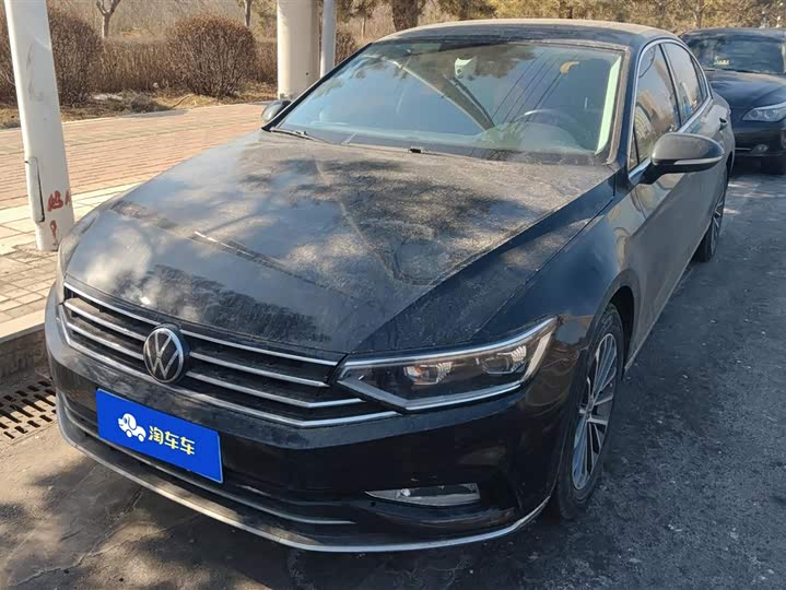 Фото 1 - Volkswagen Magotan