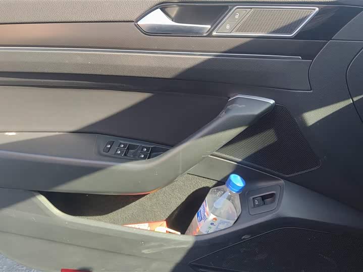 Фото 7 - Volkswagen Magotan