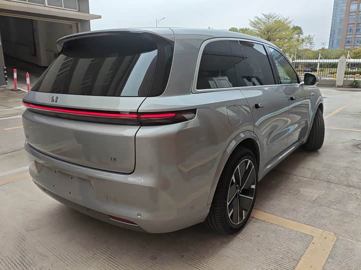 Фото 3 - LiXiang L8