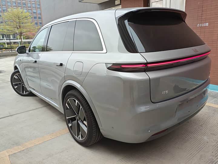 Фото 4 - LiXiang L8