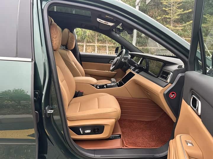 Фото 7 - LiXiang One