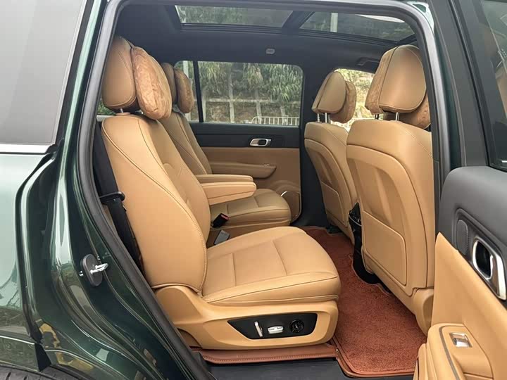 Фото 8 - LiXiang One