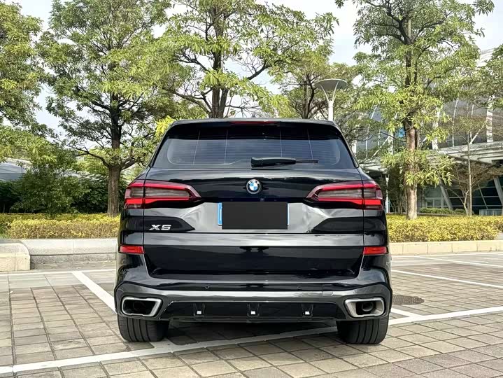 Фото 9 - BMW X5
