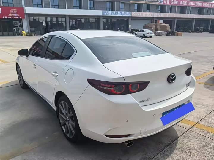 Фото 8 - Mazda 3 (Axela)