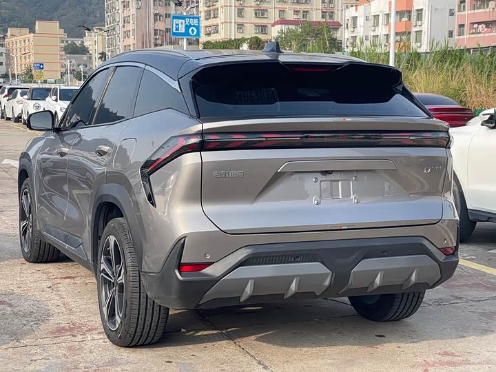 Фото 4 - Geely Galaxy L7