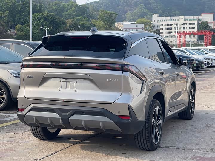 Фото 5 - Geely Galaxy L7