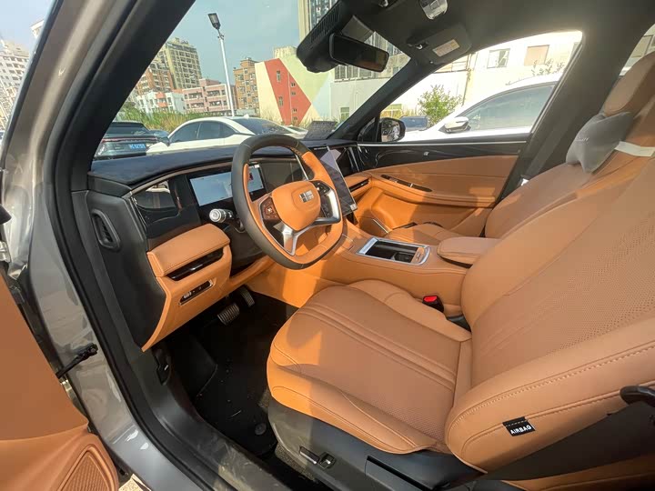 Фото 7 - Geely Galaxy L7