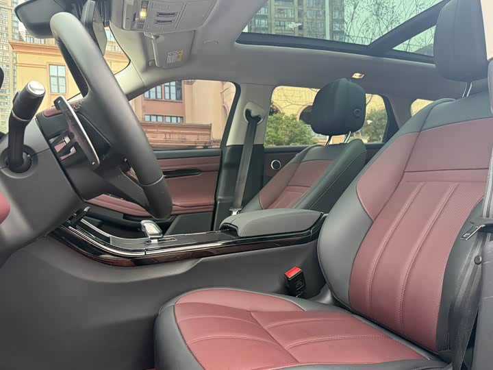 Фото 9 - Land Rover Range Rover Evoque L