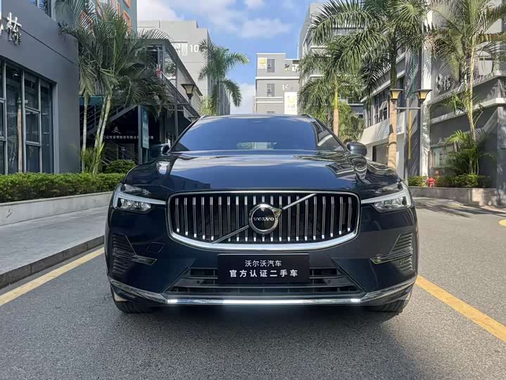 Фото 2 - Volvo XC60