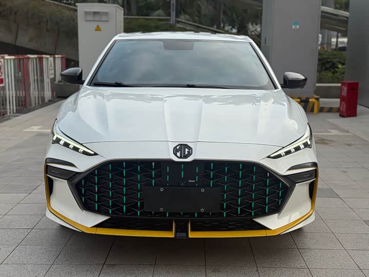 Фото 2 - MG Motor 6