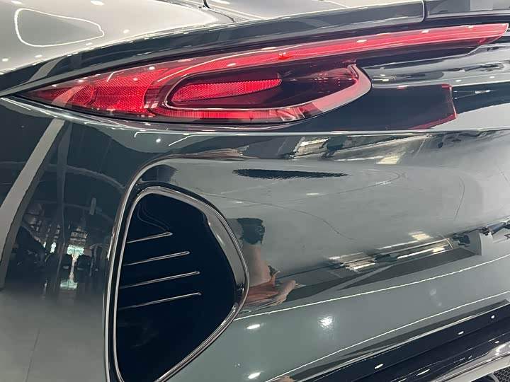 Фото 6 - Lotus Emira