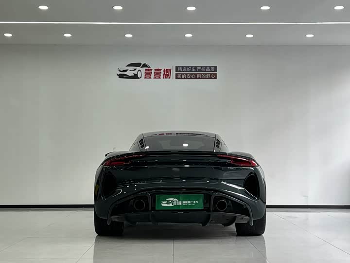 Фото 9 - Lotus Emira