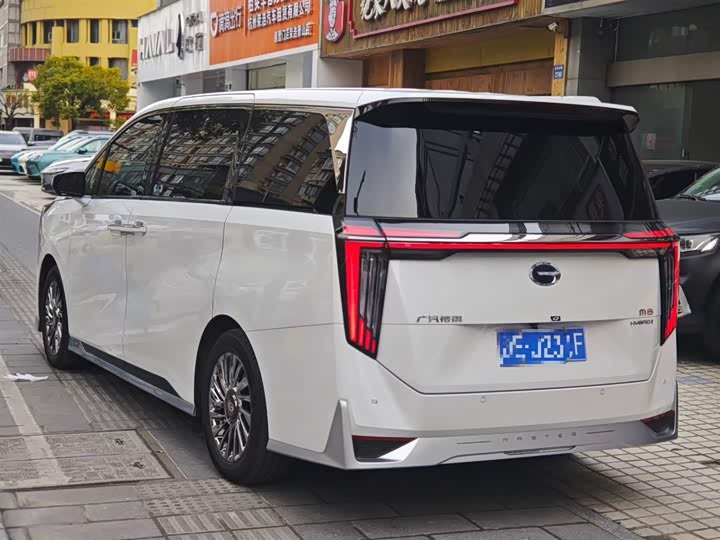 Photo 5 - GAC Trumpchi M8