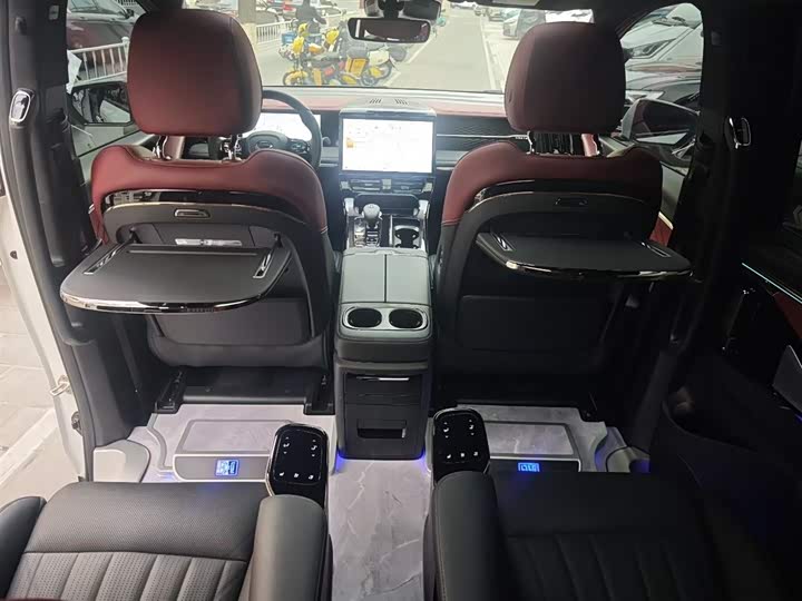 Photo 8 - GAC Trumpchi M8