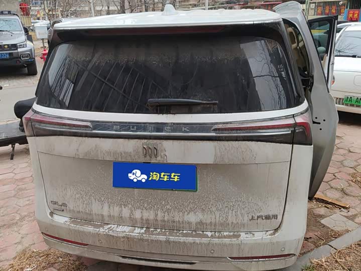 Photo 4 - Buick GL8 Hybrid