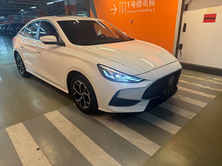 Фото 3 - MG Motor 5