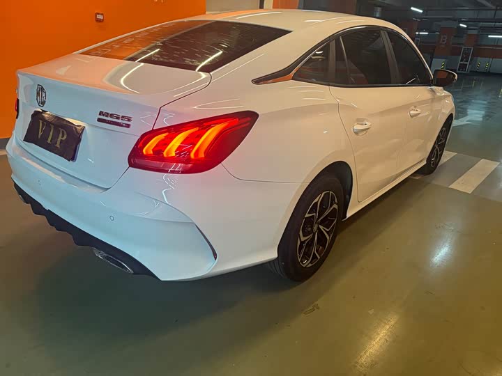 Фото 7 - MG Motor 5