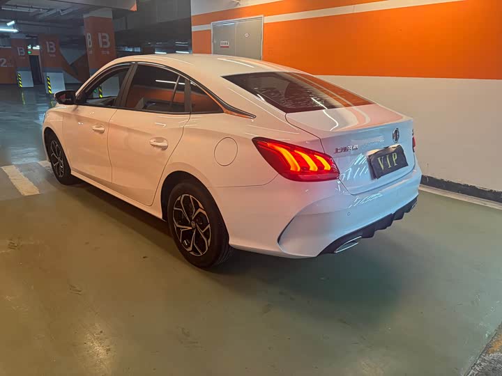 Фото 9 - MG Motor 5