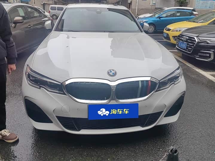 Фото 2 - BMW 3 Series