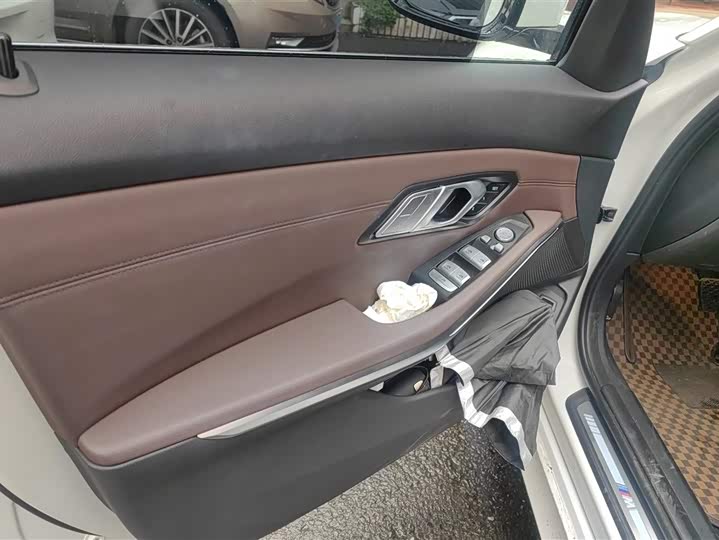 Фото 7 - BMW 3 Series