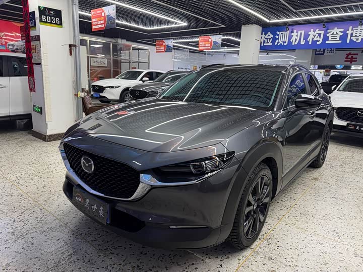 Фото 1 - Mazda CX-30