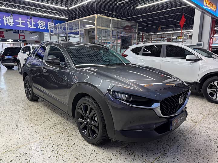 Фото 3 - Mazda CX-30