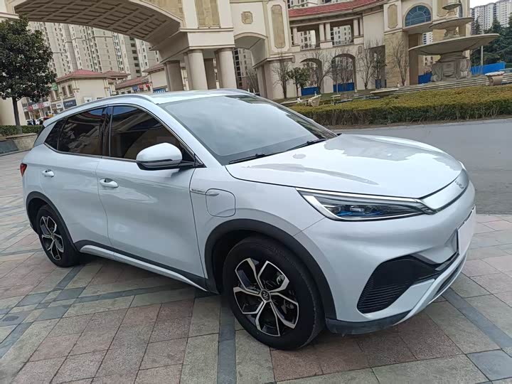 Фото 3 - BYD Yuan Plus