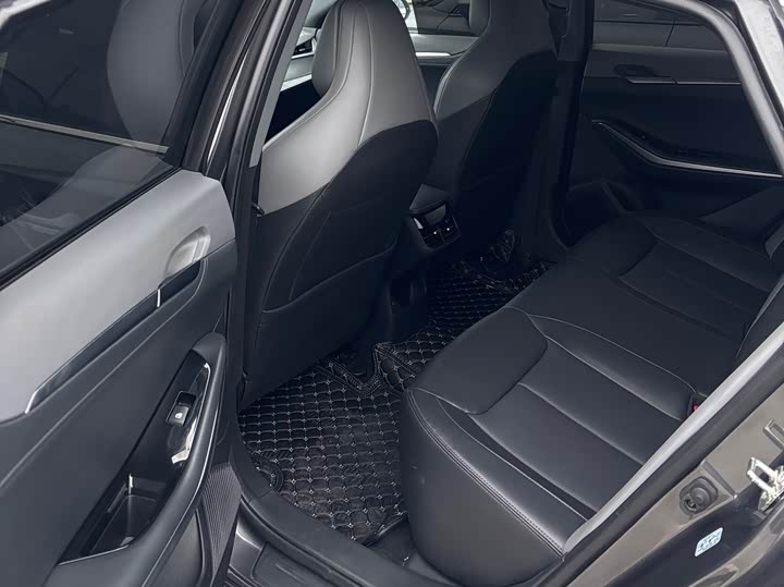 Фото 7 - Changan Raeton Plus