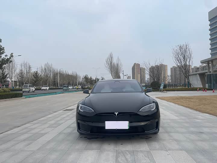 Фото 3 - Tesla Model S