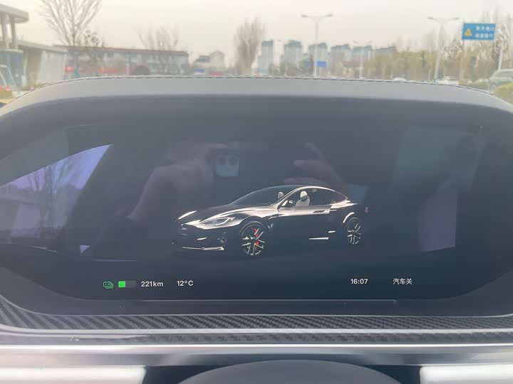 Фото 6 - Tesla Model S