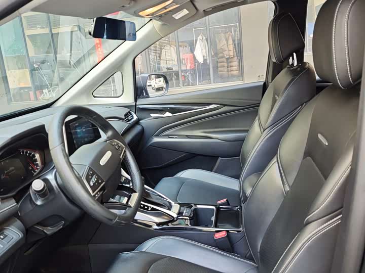 Фото 5 - Maxus G50