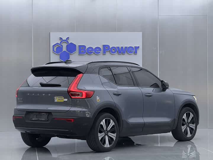 Фото 4 - Volvo XC40 EV