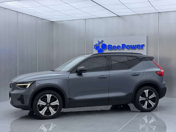 Фото 7 - Volvo XC40 EV