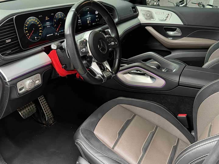 Фото 7 - Mercedes-Benz GLE-Class AMG