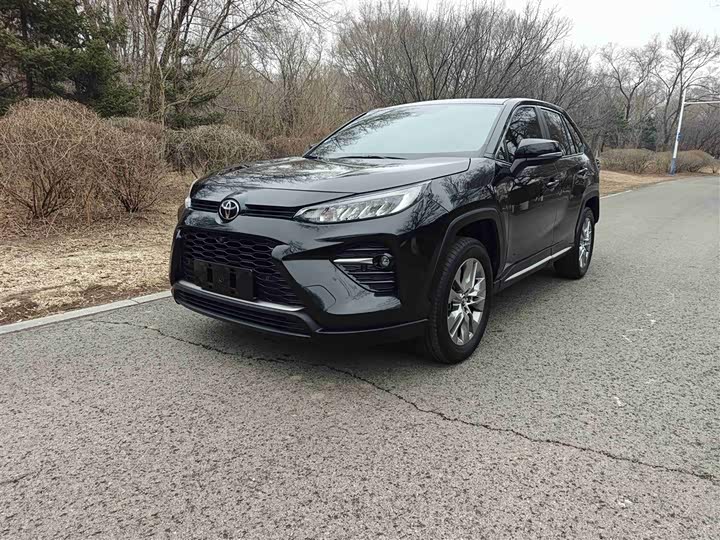 Photo 1 - Toyota Wildlander