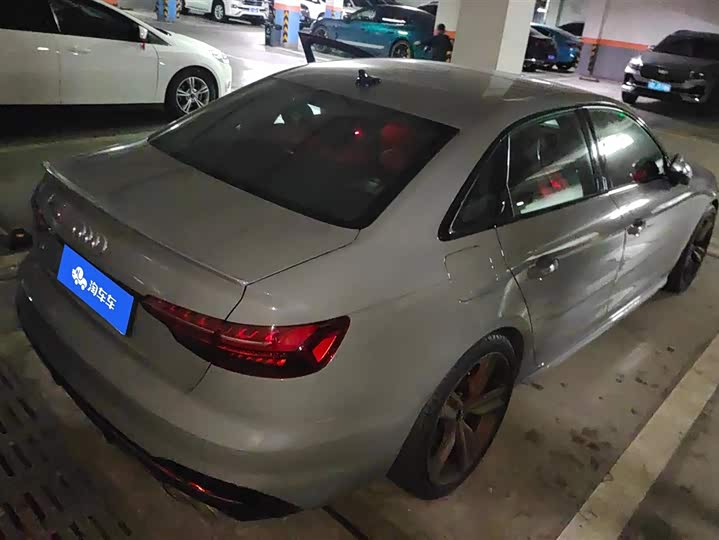 Фото 3 - Audi S4