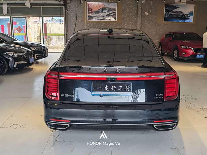 Фото 8 - Hongqi H9