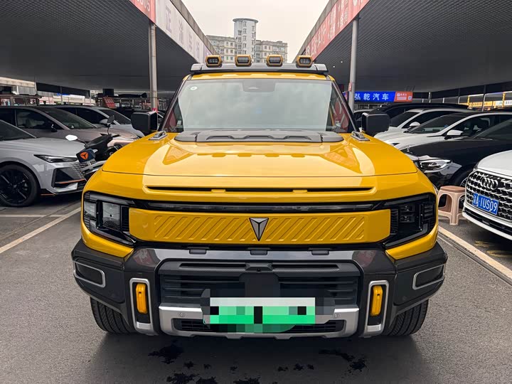 Фото 2 - Changan Deepal G318