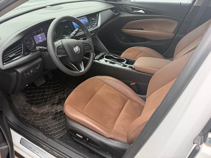 Фото 4 - Buick Regal