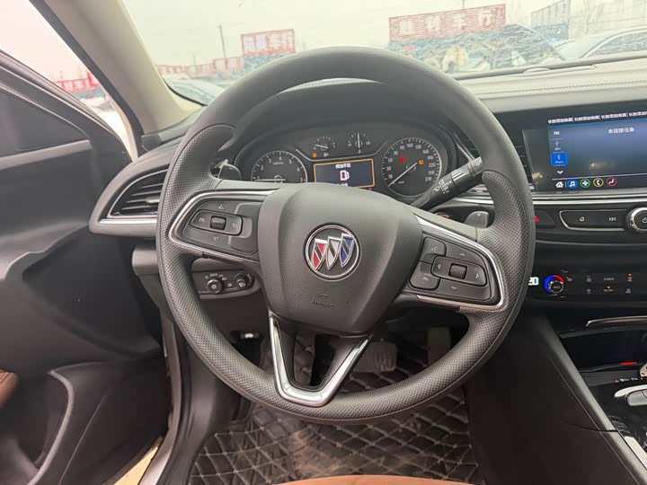 Фото 6 - Buick Regal