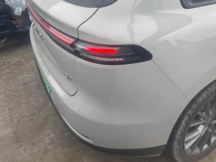 Фото 6 - Leapmotor C10