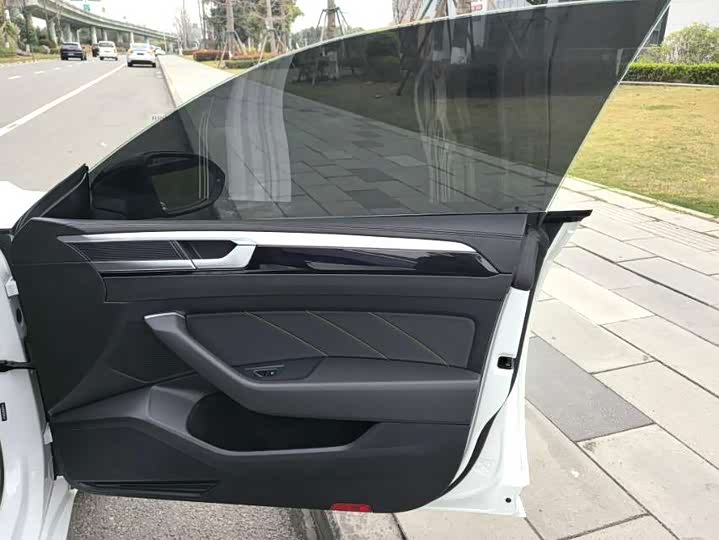 Фото 7 - Volkswagen CC