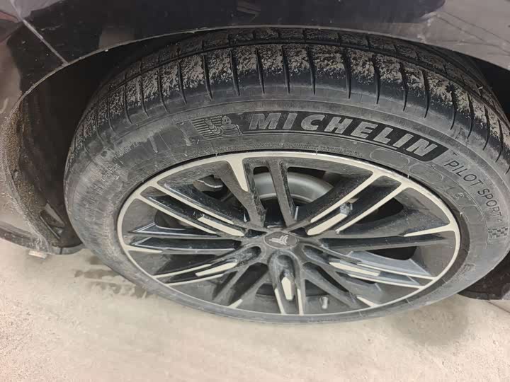 Фото 5 - Hozon S