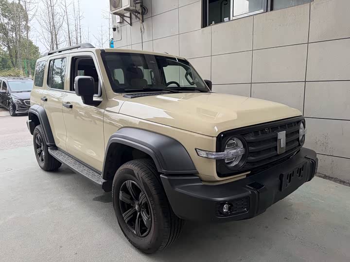 Фото 3 - Tank 300