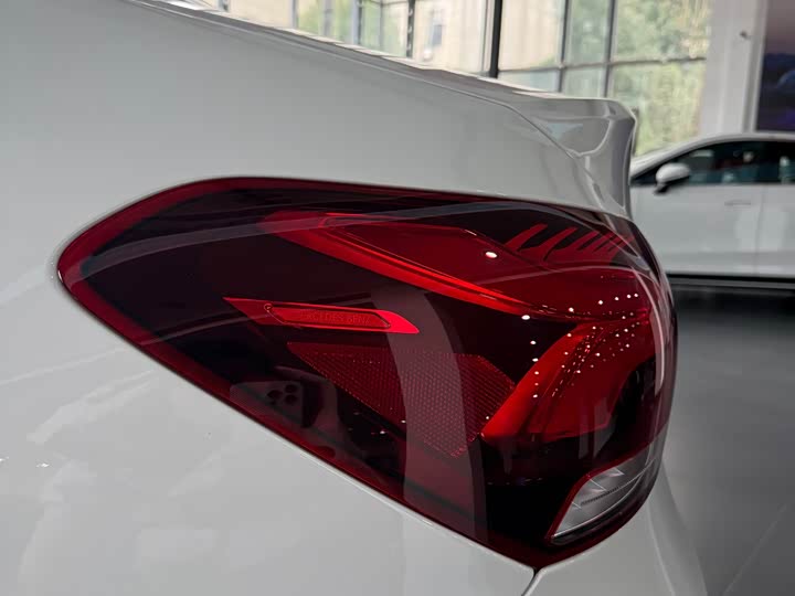 Фото 8 - Mercedes-Benz A-Class